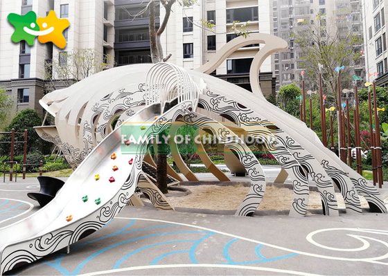 Yerleşim Alanı Temalı Park Ekipmanları LLDPE Malzeme Uzun Hizmet Ömrü